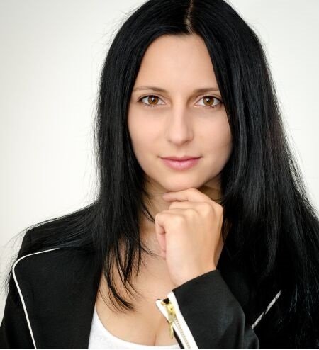 Mgr. Bc. Kamila Bartošová