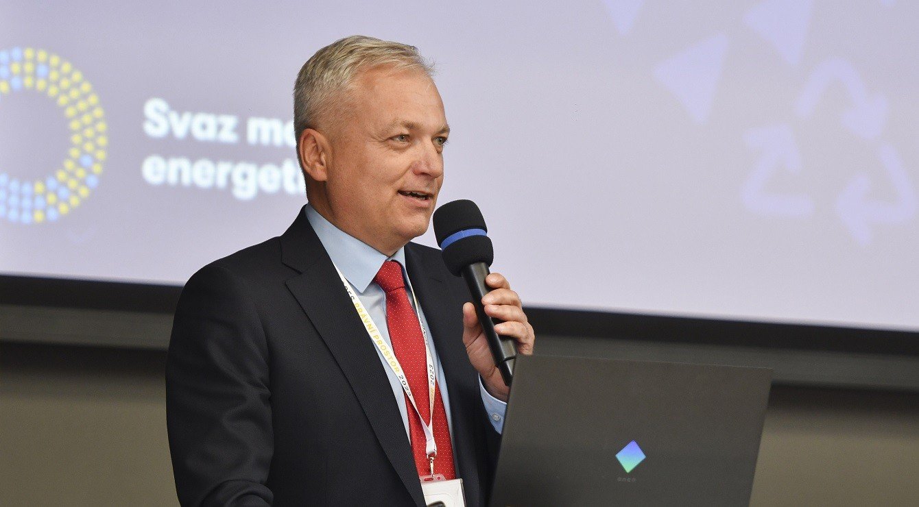 Obnovitelné zdroje jako šance pro moderní Česko – bariéry rozvoje a jejich řešení