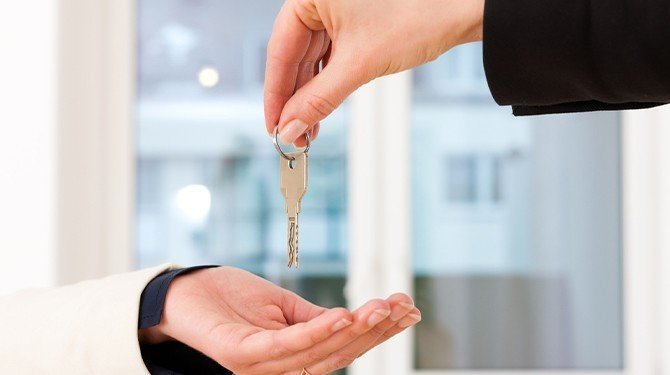 Převody nemovitostí bez nepříjemných překvapení: 5 oblastí, na které si dát pozor