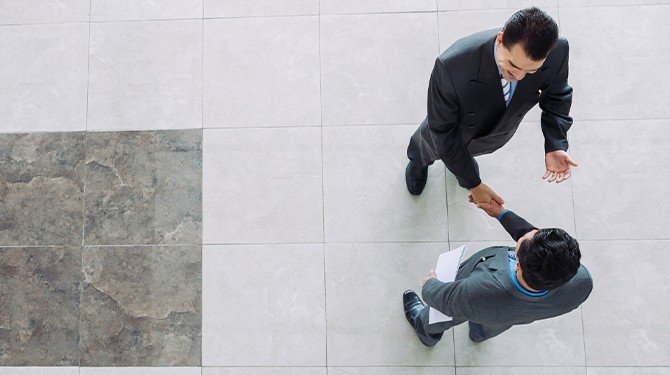 Obchodní podmínky a vznik smluvního vztahu ve světle rozsudku Nejvyššího soudu ze dne 20. 11. 2024, sp. zn. 33 Cdo 2550/2024