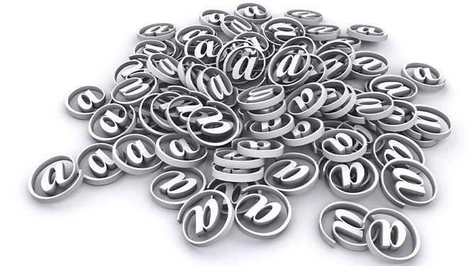 Veřejné právo: Zastupitel obce a „nevyžádaná“ elektronická pošta