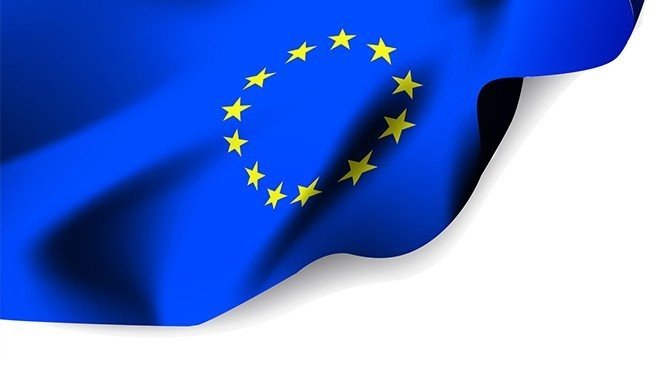 EK je znepokojena změnami ve slovenské ústavě, uvedl mluvčí komise