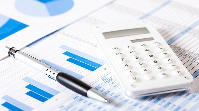 Vláda schválila úpravu zákona o účetnictví, která částečně omezuje povinnosti