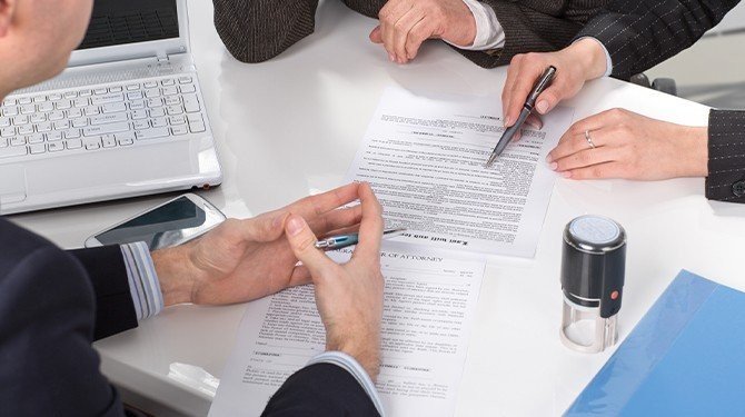 Vylučuje § 1797 OZ opravdu podnikatele z ochrany před neúměrným zkrácením a lichvou?