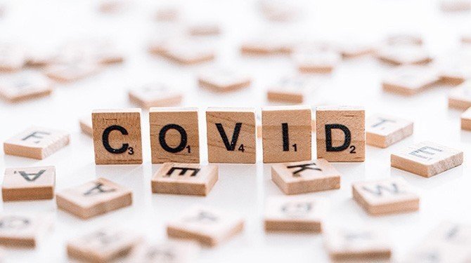 Pandemický zákon vs nouzový stav: právní rámec boje s koronavirem