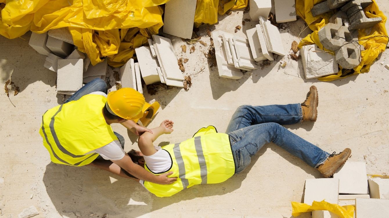 Změna v odškodňování pracovních úrazů přinese zraněným i stovky tisíc navíc