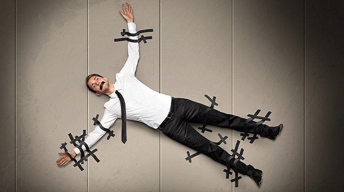 De/kriminalizace pomluvy: přiměřená sankce, nebo odrazující prvek pro diskuzi o veřejném zájmu?