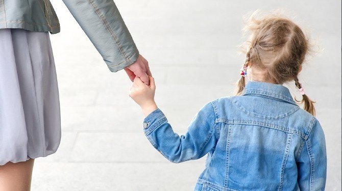 Vede omezení svéprávnosti k omezení rodičovské odpovědnosti?