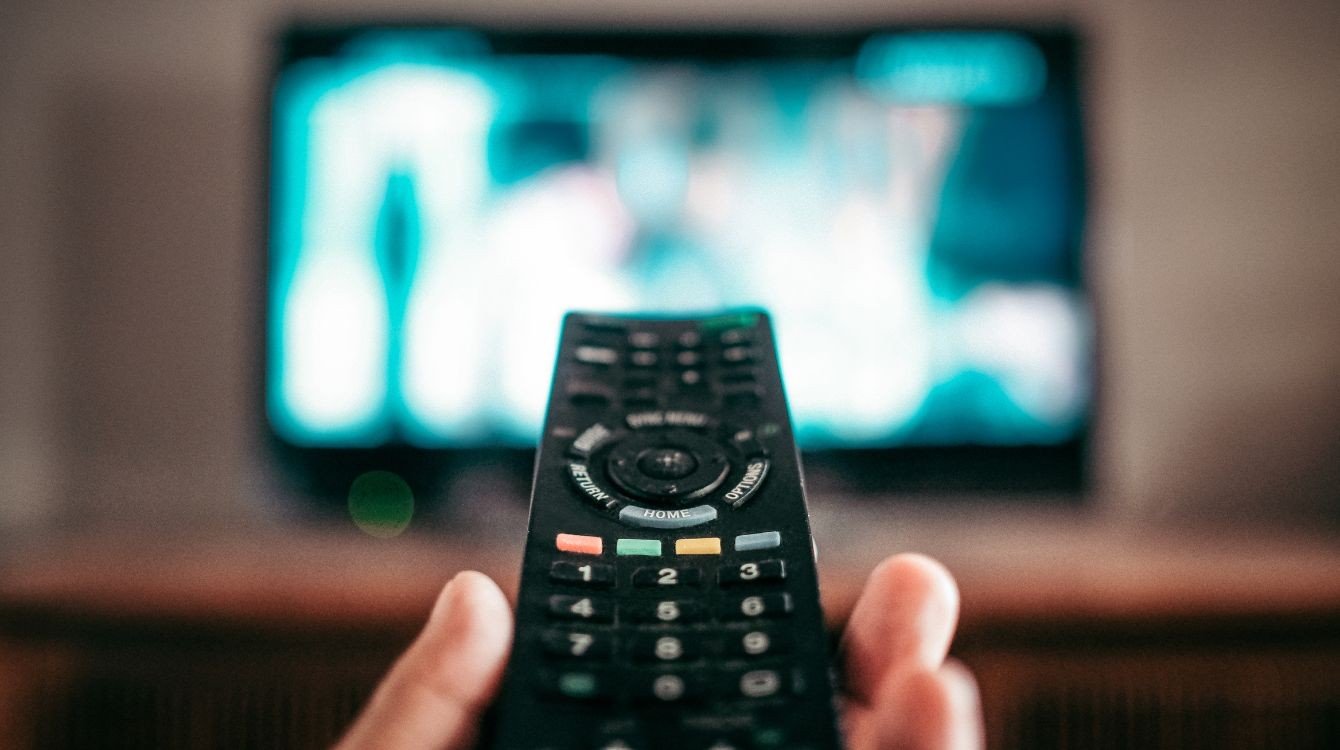 Objektivní a vyvážené informace ve vysílání – racionální požadavek, či iluze?