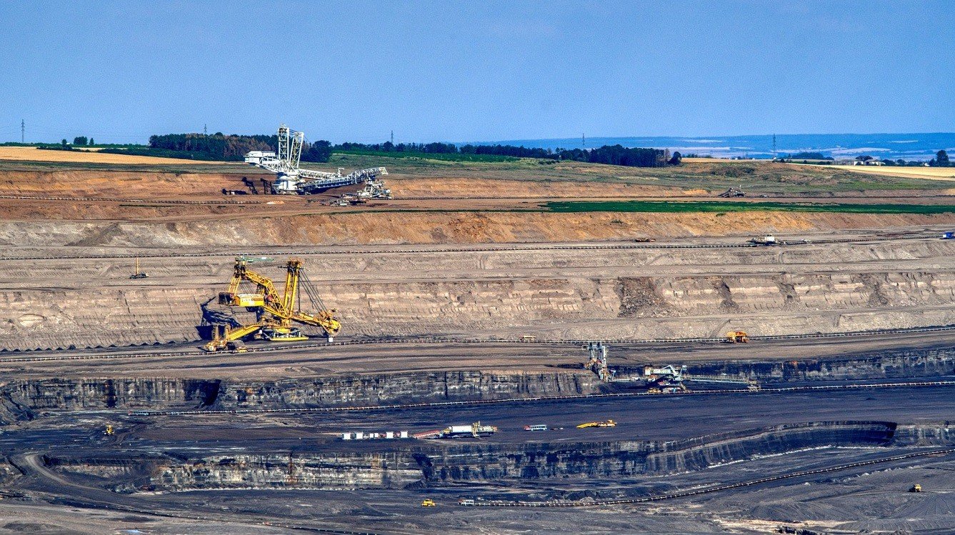 Soud EU potvrdil, že penále uložené Polsku kvůli těžbě v dole Turów platí