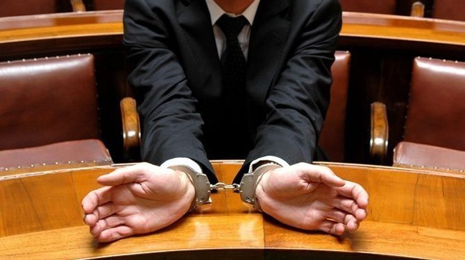 Nahrazení a trvání vazby