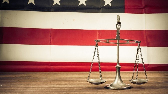 Nejvyšší soud USA a obrat v otázce posuzování výhružných projevů v trestním řízení