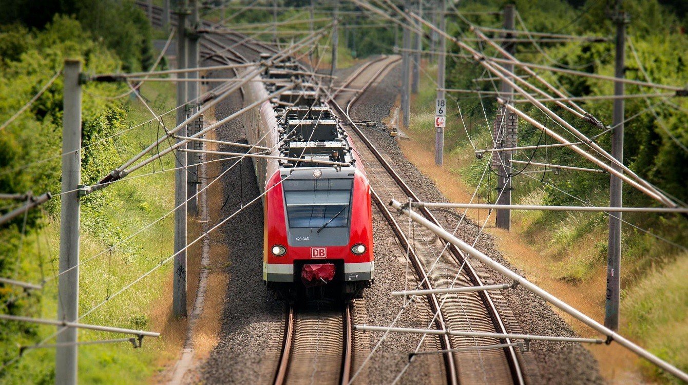 NS opět otevřel spor o miliardovou arbitráž mezi Škodou Transportation a drahami