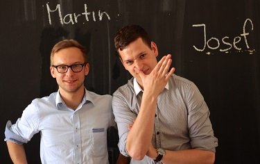 Kdo je Právo o páté?