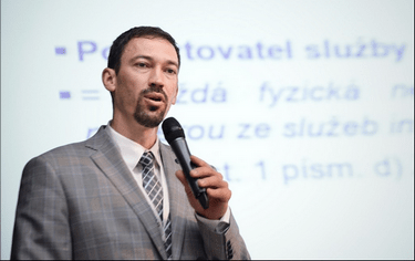 Ne-odpovědnost poskytovatelů služeb informační společnosti v digitálním světě