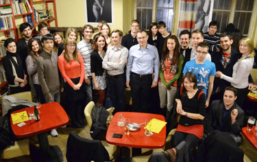 Kavárenský seminář: Soudcokracie a judicializace politiky, mýtus nebo fakt?