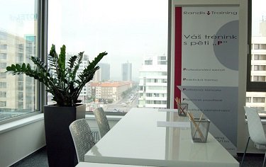 Maďarsko-české pracovní právo aneb Co by vám nemělo uniknout, pokud řídíte zaměstnance v těchto dvou zemích