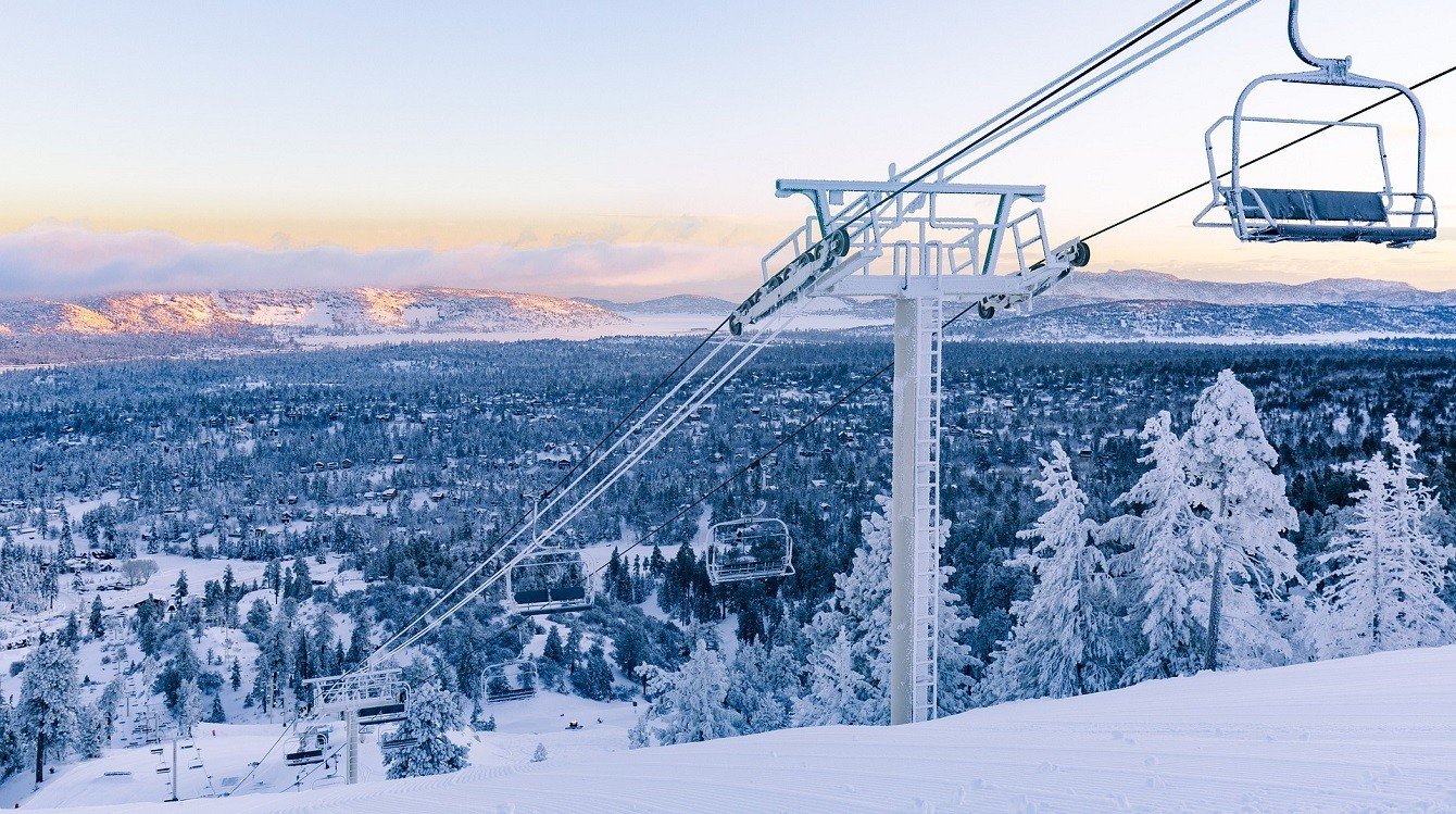Zastavení lanovky v Dolní Moravě policií bylo podle soudu nezákonné