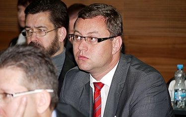 Pět otázek pro JUDr. Pavla Zemana