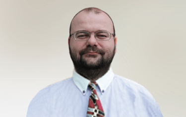 Rozhovor: Petr Kolman - ,,za jeden z hlavních nešvarů pokládám permanentní snahu zákonodárce neustále více sešněrovávat (nejen) společenský život"