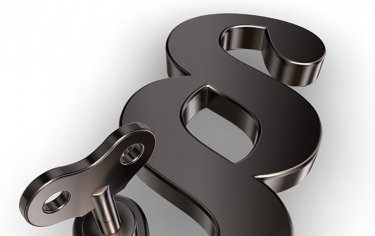 Platnost pracovní smlouvy uzavřené mezi členem statutárního orgánu a obchodní korporací