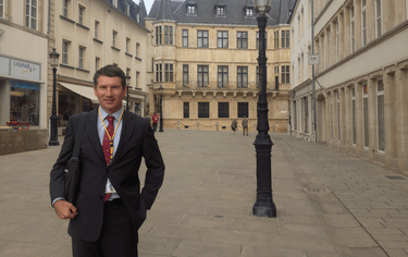 Rozhovor: Radan Marek - Široká veřejnost by měla ovládat akciové trhy