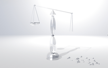 Fenomén uměle vytvářené druhé instance v řízení o rozkladu