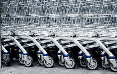 Šerifové ze supermarketu a vymáhání práva na pokladně