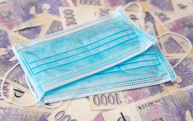 Stát bude hradit škody za nouzový stav. Do úvahy přichází i regres politiků