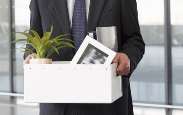 Povinnost zaměstnavatele dát zaměstnanci při zdravotní nezpůsobilosti k výkonu práce výpověď a právní následky jejího porušení - část II.