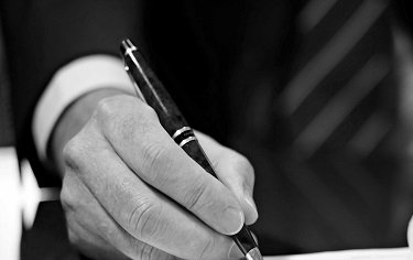 Webinář: Co musí manažer vědět o smlouvách