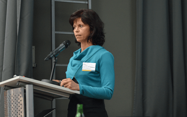 Důsledky neexistence jednotných pravidel výběru soudců pro justici a společnost